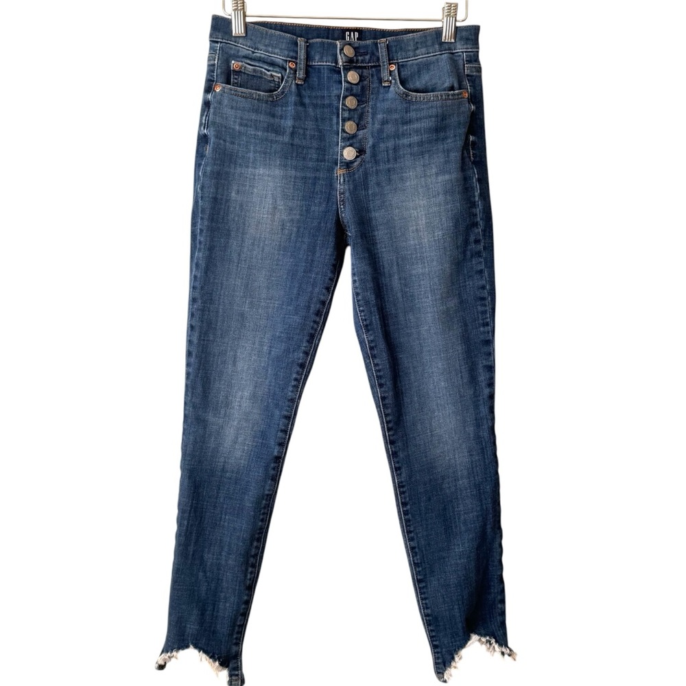 2017 GAP Women's “True Skinny” Blue Jeans. Size 27. Excellent Condition